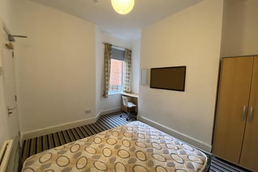 6 bed house, Argyle Avenue, Longsight, Manchester, M145PX - Image 5